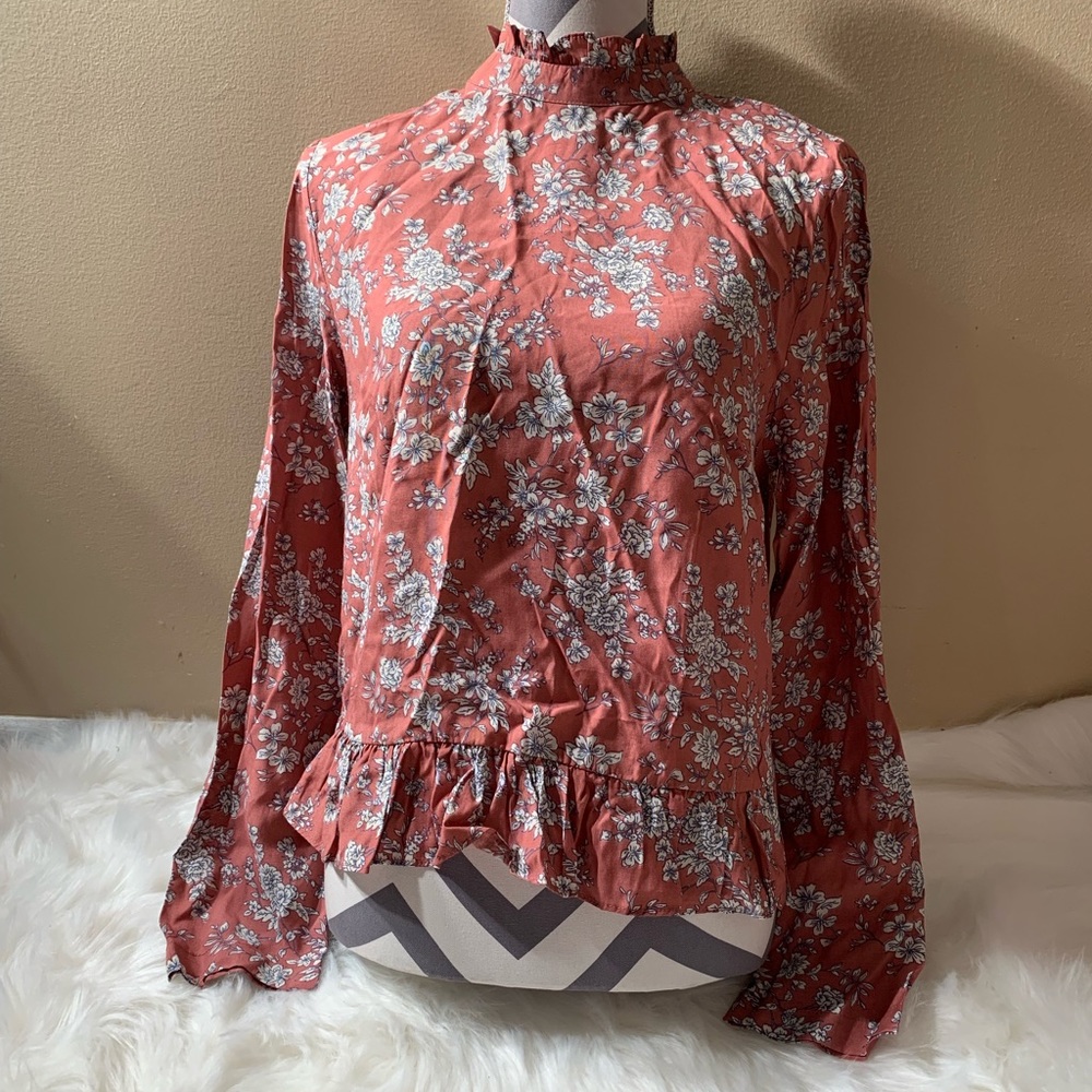 NWOT Code + Mode Size L Boho Top ruffle Length 23”